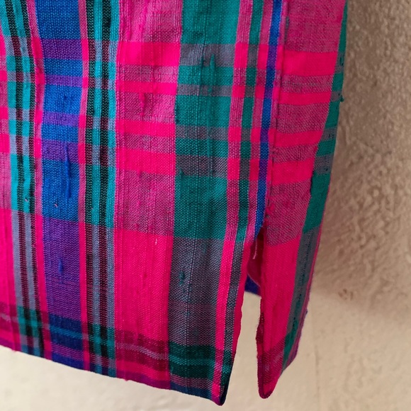 Two 100% silk designer skirts. - Picture 4 of 8